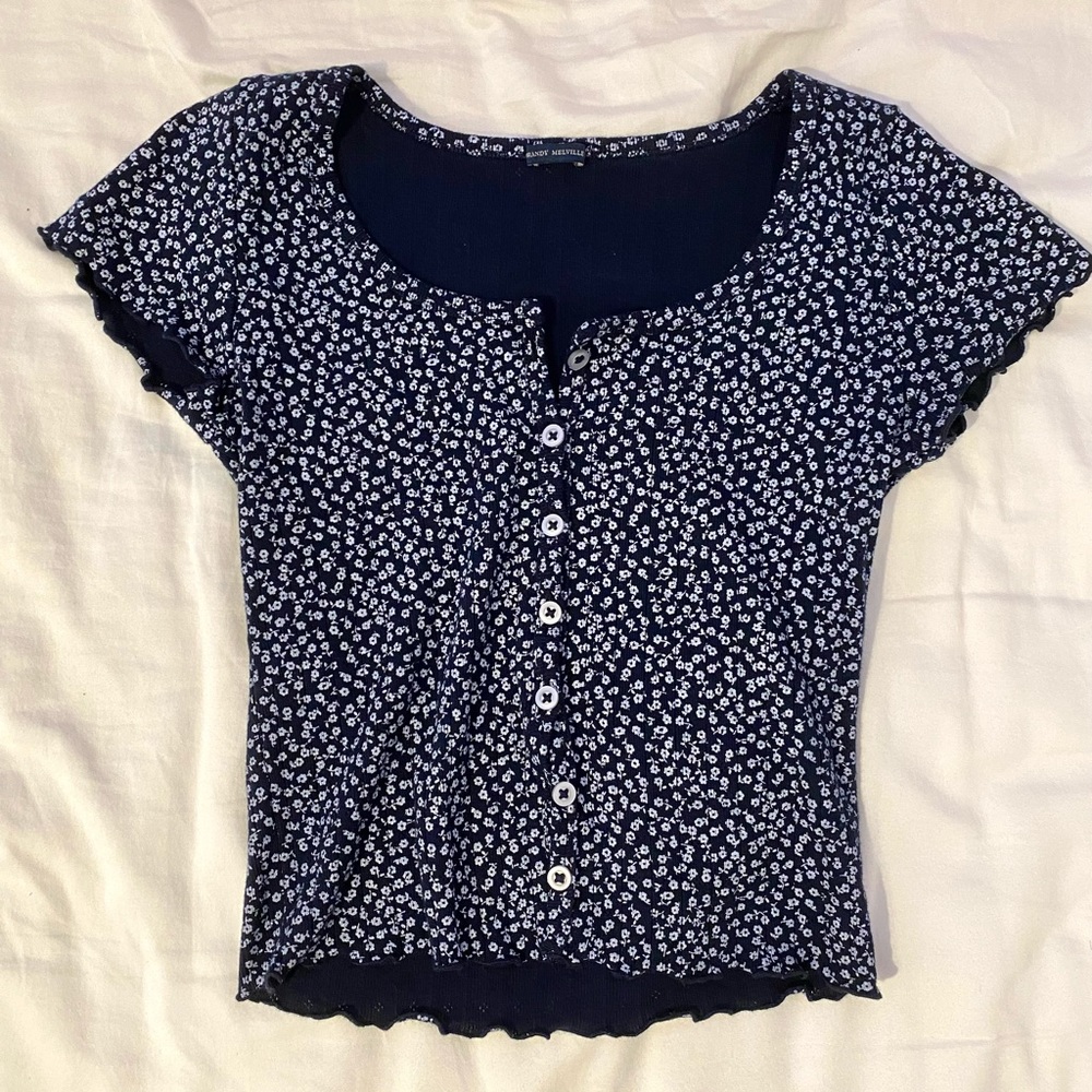 brandy melville floral zelly top